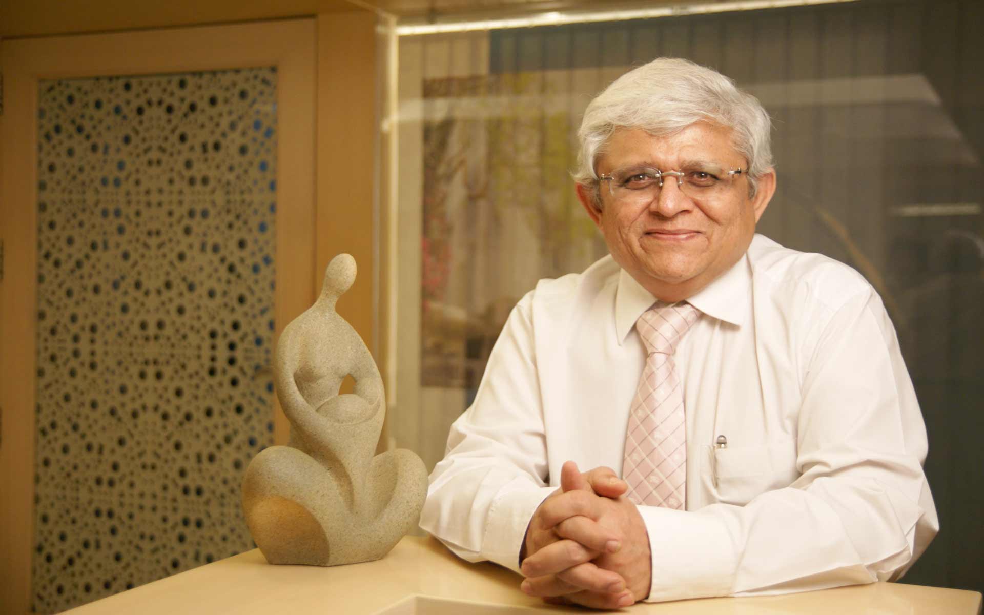 Dr Vipul Kapadia RH